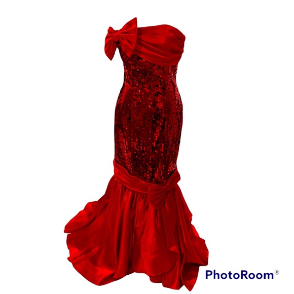 nadine Dresses & Skirts - Vintage 80’s red sequin bow asymmetrical maxi strapless mermaid 🧜‍♀️ dress